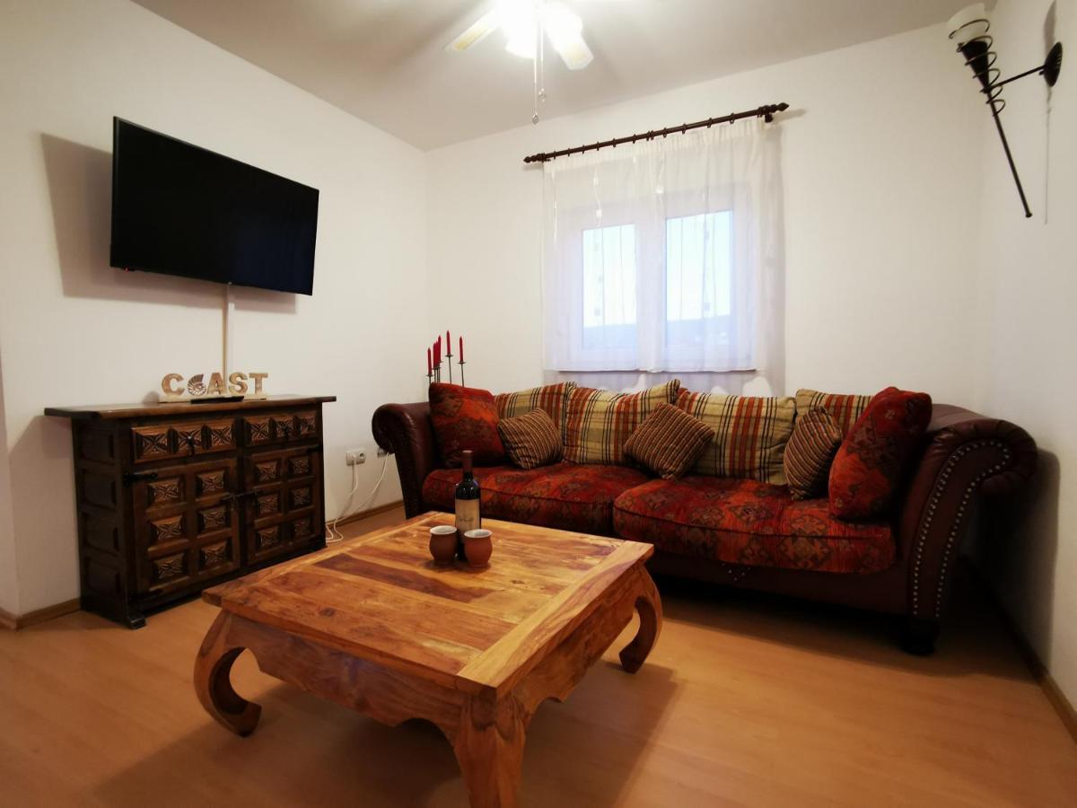 Villa Mala Vala #1 - Seeview - 80 Qm - 2 Sz - 4 Pers トロギール エクステリア 写真
